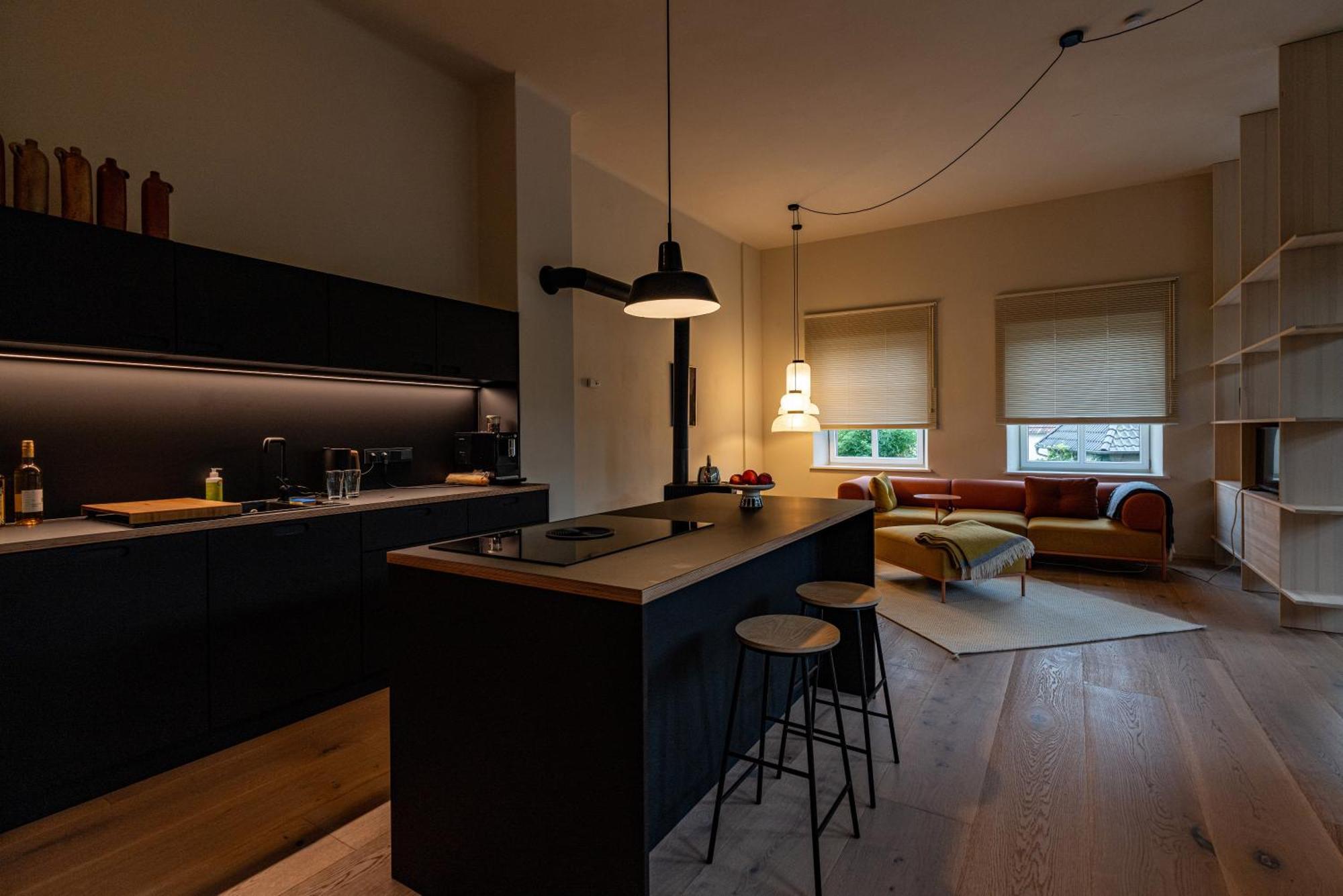 Appartement Grosse Pause Altes Schulhaus Schweigen Extérieur photo