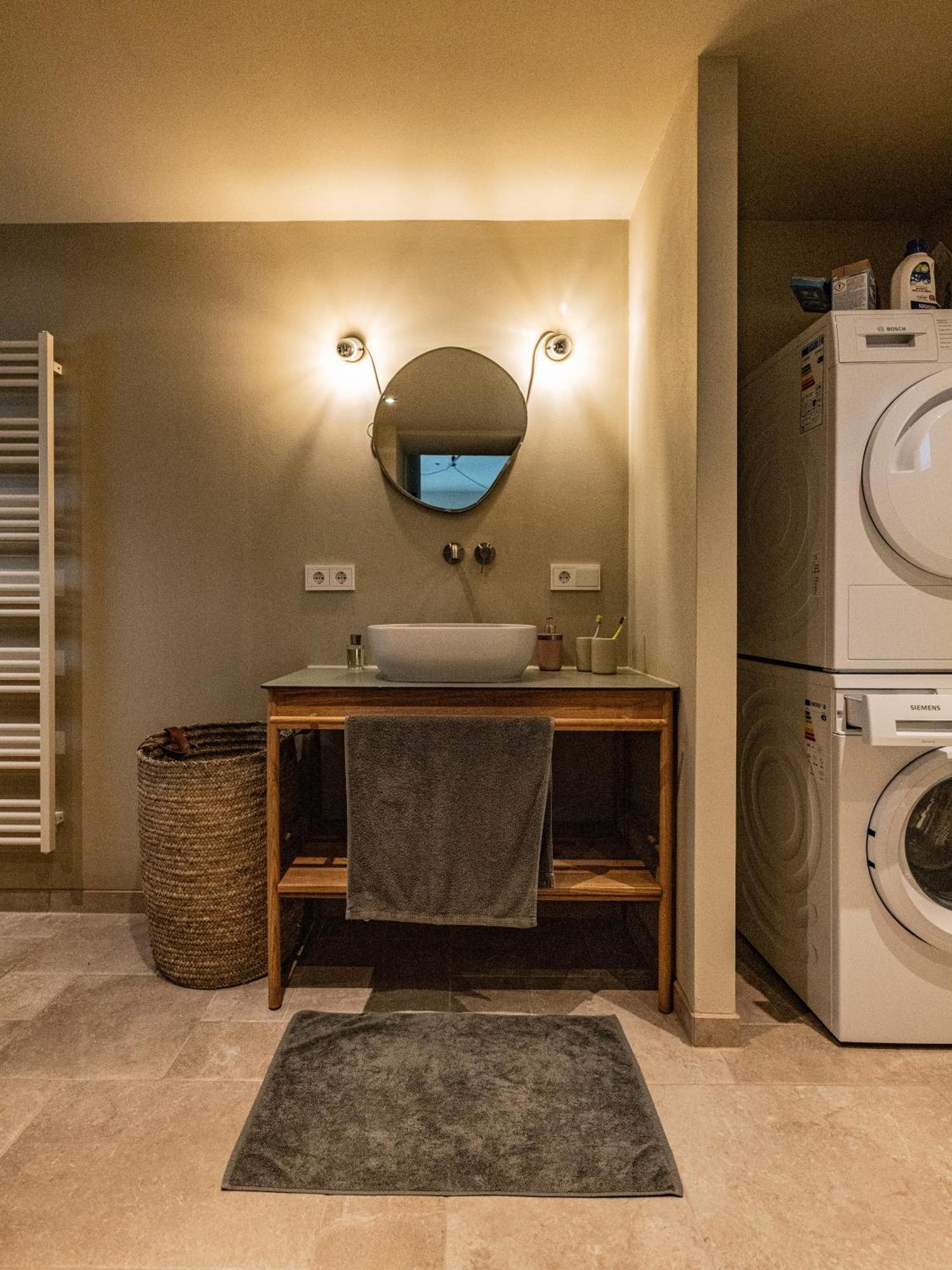 Appartement Grosse Pause Altes Schulhaus Schweigen Extérieur photo